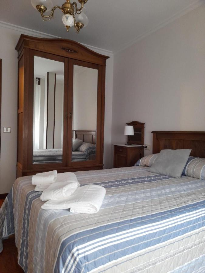 Xoan De Requeixo Apartment Chantada Bagian luar foto